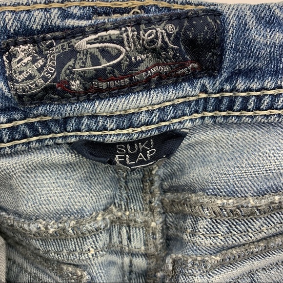 Silver Jeans Suki Flap Pocket Thick Stitch Destroyed Embellished Holey Knees - Picture 5 of 16